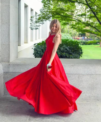 Red Riding Beauty